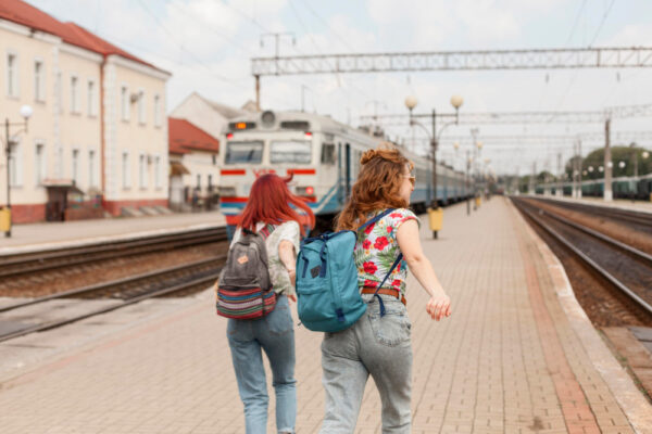 Modalități să călătorești mai eficient și mai ieftin