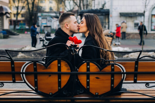 Dragostea nu are limite de Valentine’s Day! Idei de cadouri inedite pentru persoana iubită